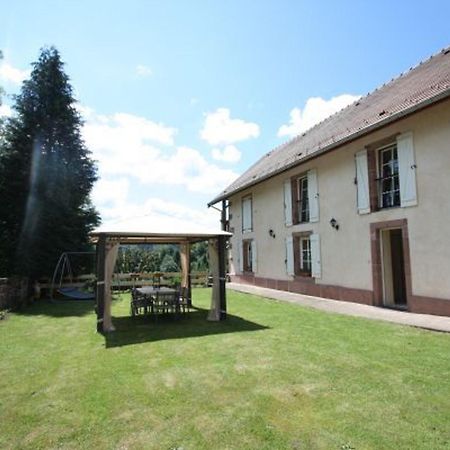 Chambre Violette Dans Batisse Du 18E Siecle Au Calme - Fr-1-589-710 Acomodação com café da manhã Moyenmoutier Exterior foto